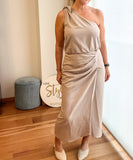 Everyday Style Story ~ Elena Midi