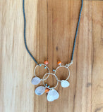 Hematite & Link Necklace with 5 leaves - Turquoise & Carnelian