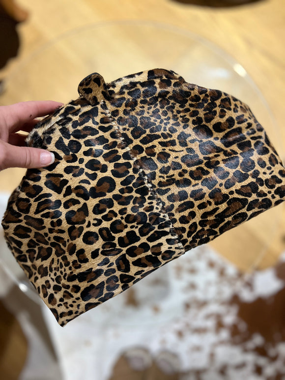 ESS Almeja Hermanita Leather Clutch ~ Leopard
