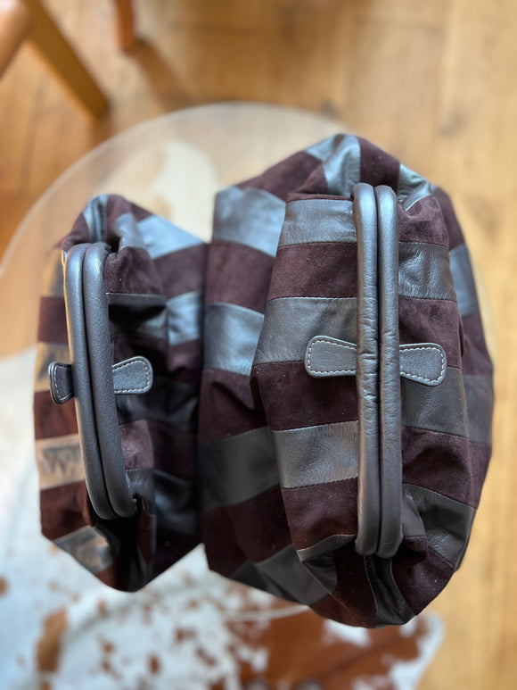 ESS Almeja Hermanita Leather Clutch ~ Rayas Cafe