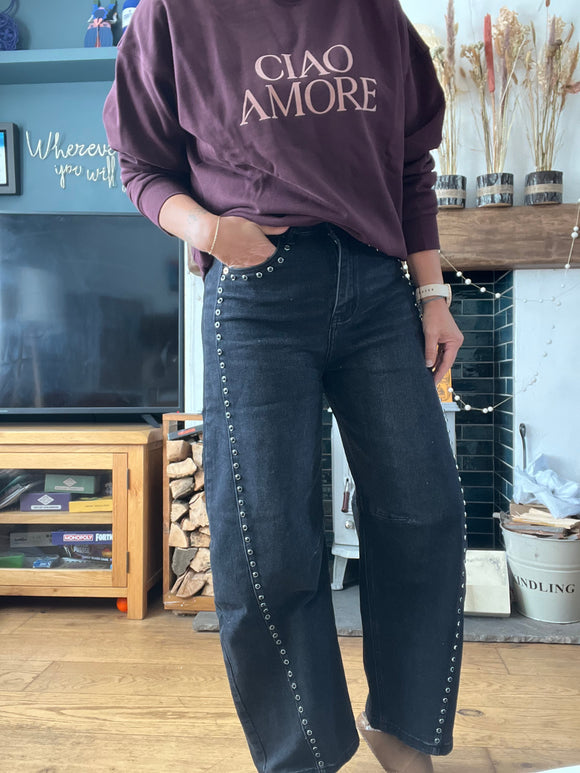 Marta Bitten Barrel leg jeans ~ Washed Black