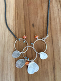 Hematite & Link Necklace with 5 leaves - Turquoise & Carnelian